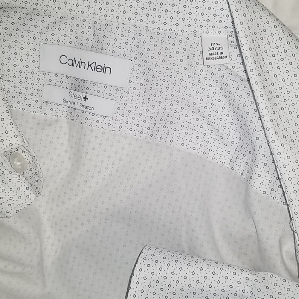 Long sleeve button down - Picture 3 of 4